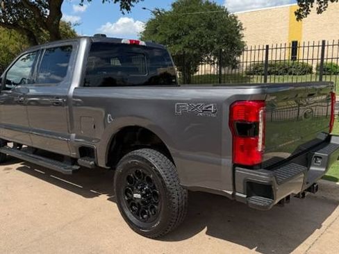 Used 2025 Ford F250 Lariat w/ Lariat Ultimate Package AWD/4WD image 2