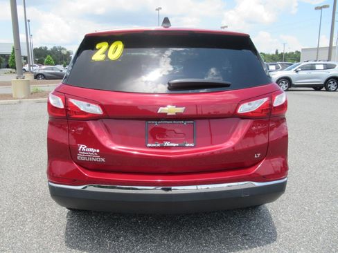 Used 2020 Chevrolet Equinox LT w/ LPO, Floor Liner Package FWD image 6