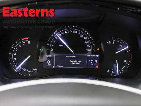 Used 2018 Cadillac XT5 Luxury w/ Driver Awareness Package AWD/4WD image 18