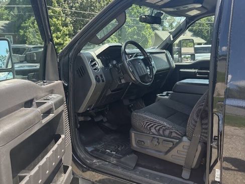 Used 2009 Ford F250 XLT AWD/4WD image 8