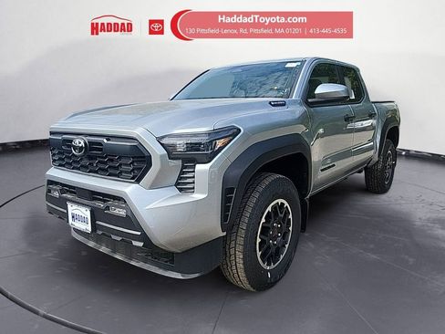 New 2025 Toyota Tacoma TRD Off-Road image 1