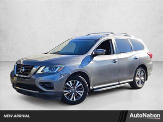 Used 2018 Nissan Pathfinder S video 1