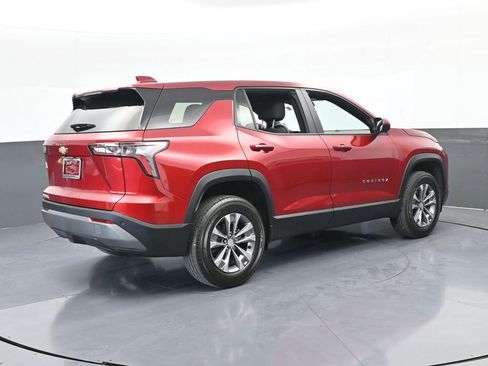 Used 2025 Chevrolet Equinox LT image 6