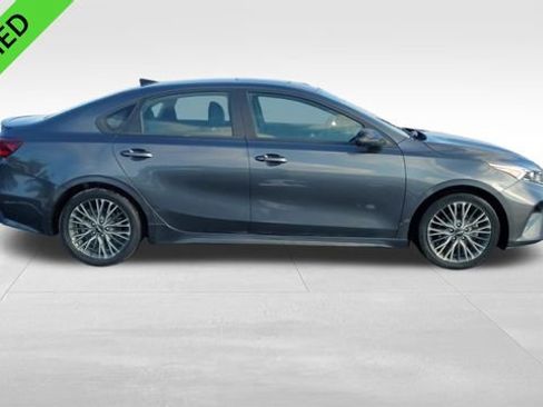 Used 2022 Kia Forte GT-Line w/ GT-Line Premium Package image 10