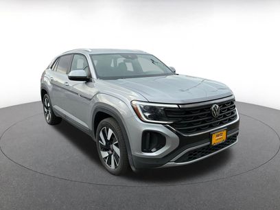 Used 2025 Volkswagen Atlas Cross Sport SE