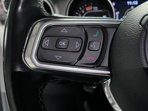 Used 2021 Jeep Wrangler Unlimited Sahara w/ Uconnect 4C Nav & Sound Group AWD/4WD image 27