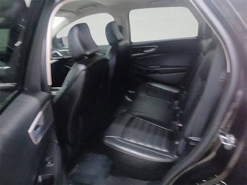 Used 2024 Ford Edge SEL image 22