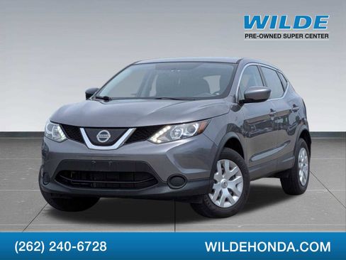 Used 2019 Nissan Rogue Sport S AWD/4WD image 1