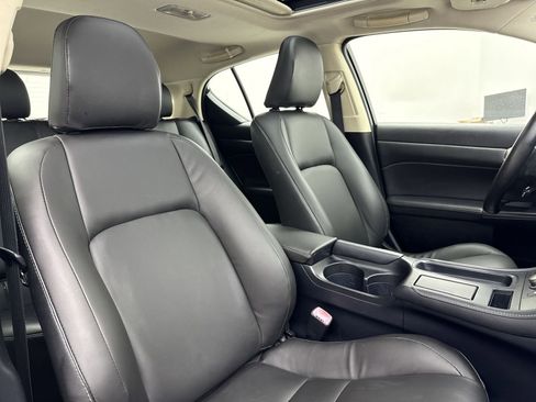 Used 2014 Lexus CT 200h image 29