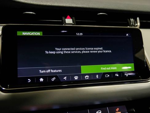 Used 2020 Land Rover Range Rover Evoque R-Dynamic HSE AWD/4WD image 32