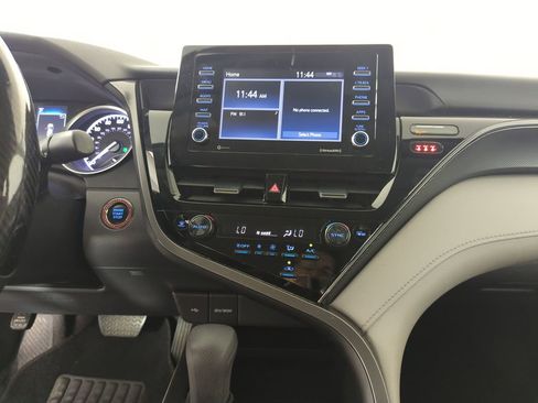 Used 2023 Toyota Camry LE w/ Convenience Package FWD image 13