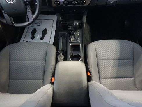 Certified 2023 Toyota Tacoma SR AWD/4WD image 28