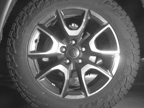 Used 2025 Jeep Compass Trailhawk AWD/4WD image 14