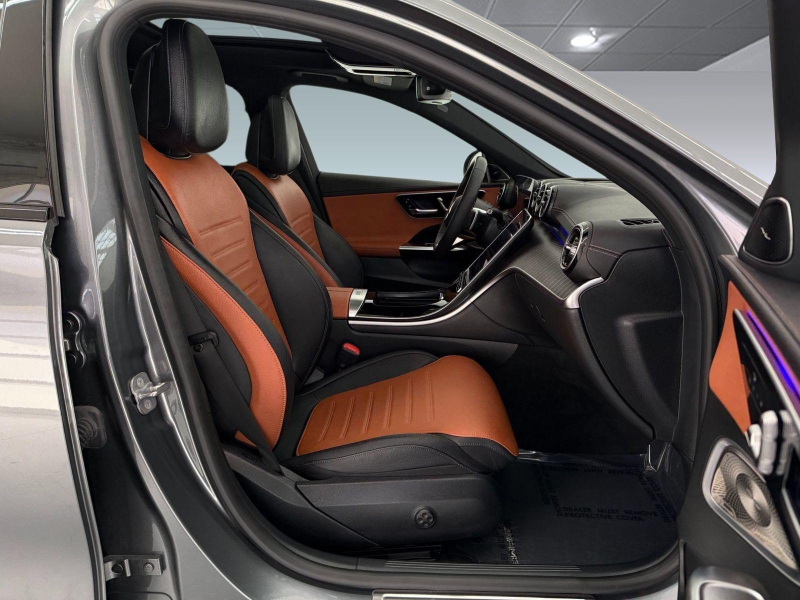 Used 2024 Mercedes-Benz C 300 4MATIC Sedan image 23