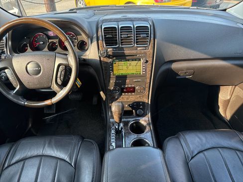 Used 2012 GMC Acadia Denali image 24