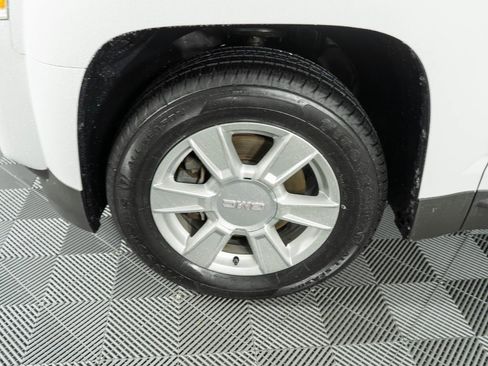 Used 2013 GMC Terrain SLE image 21