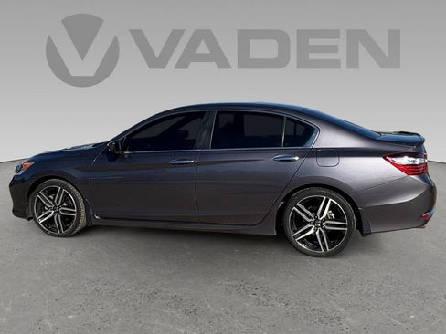 Used 2017 Honda Accord Sport Special Edition image 6