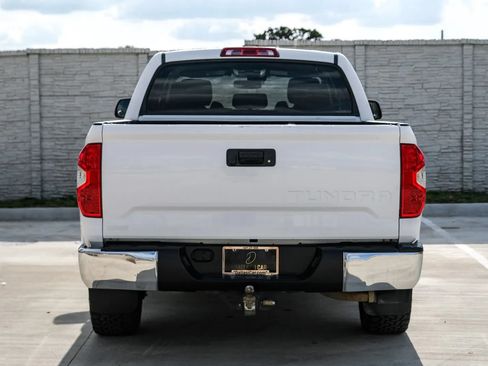 Used 2019 Toyota Tundra SR5 RWD image 9