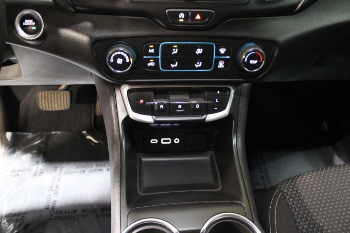 Used 2023 GMC Terrain SLE w/ Elevation Edition AWD/4WD image 31