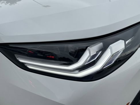 Used 2025 BMW X3 xDrive30i w/ Convenience Package image 6