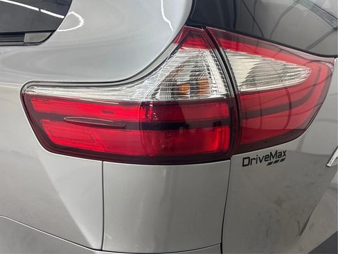 Used 2018 Toyota Sienna Limited Premium image 35