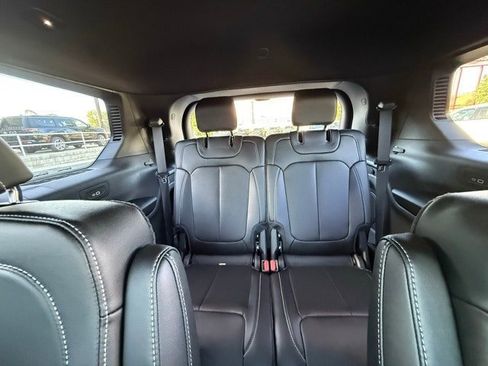 New 2025 Jeep Grand Cherokee L Limited w/ Luxury Tech Group II image 20