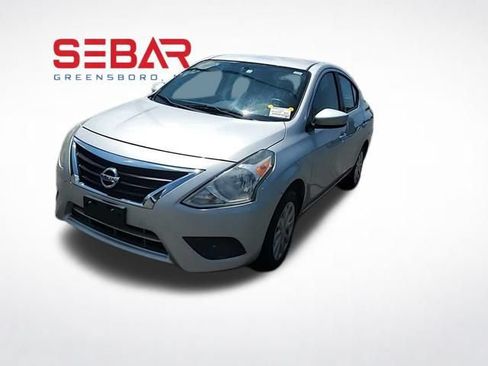 Used 2019 Nissan Versa SV FWD image 1