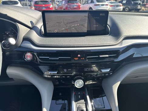 Used 2023 Acura MDX SH-AWD w/ Technology Package image 14