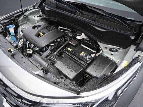 Used 2024 Kia Seltos S AWD/4WD image 43