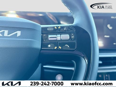 New 2026 Kia Sorento LX image 35