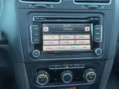 Used 2010 Volkswagen Jetta TDI FWD image 33
