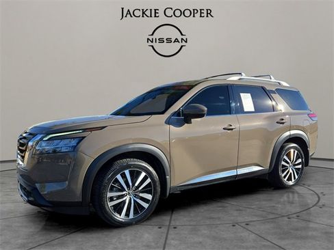 Certified 2024 Nissan Pathfinder Platinum w/ Cargo Package image 1