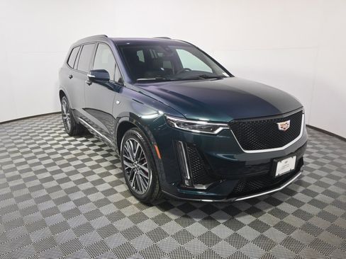 New 2025 Cadillac XT6 Sport w/ Technology Package image 9