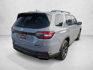 New 2026 Honda Pilot Sport video 4