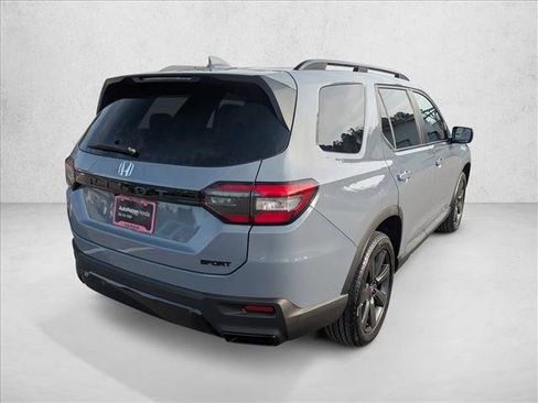 New 2026 Honda Pilot Sport image 4