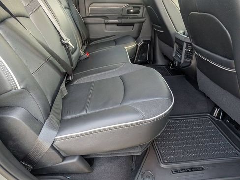 New 2026 RAM 2500 Limited AWD/4WD image 29