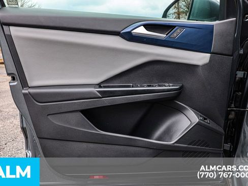 Used 2022 Volkswagen Taos SE image 46