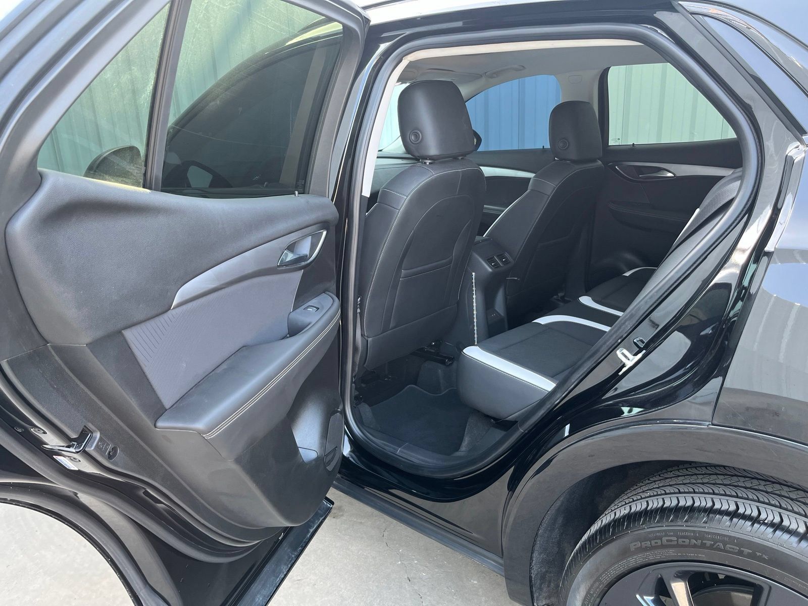 Used 2025 Buick Envision Sport Touring AWD/4WD image 12