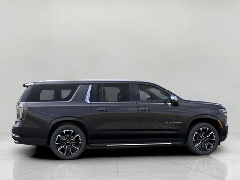New 2025 Chevrolet Suburban Premier w/ Sun And Tow Package image 5