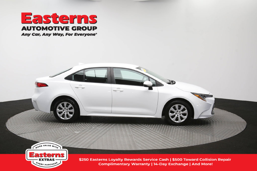 Used 2024 Toyota Corolla LE FWD image 45