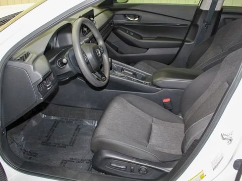 Used 2024 Honda Accord EX image 9
