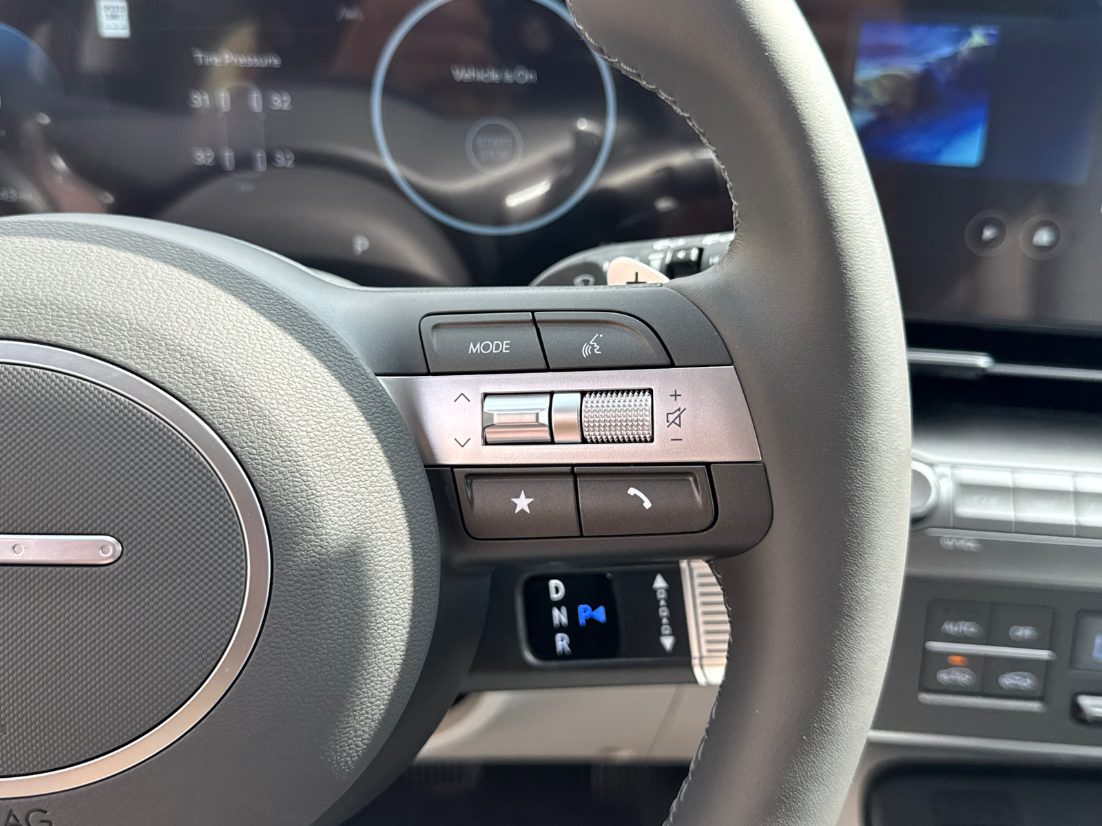 New 2027 Hyundai Kona Limited FWD image 27