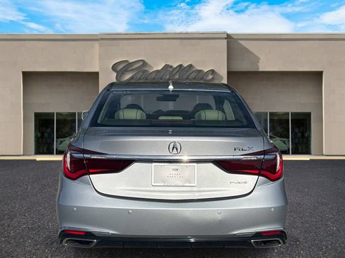 Used 2018 Acura RLX w/ Technology Package FWD image 4
