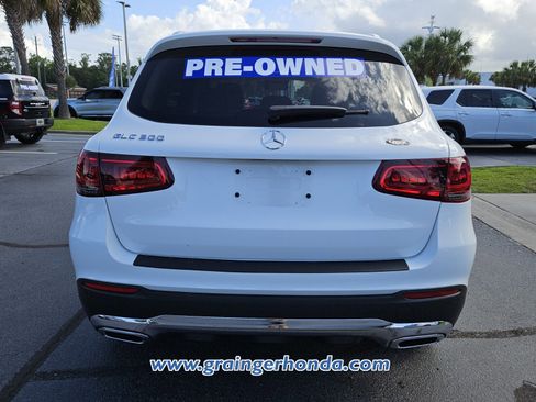 Used 2022 Mercedes-Benz GLC 300 image 4