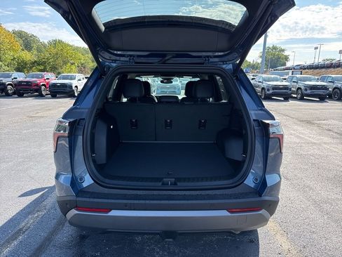 New 2026 Chevrolet Equinox LT w/ Convenience Package II image 6