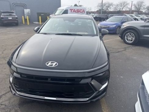 Used 2024 Hyundai Sonata Limited image 8