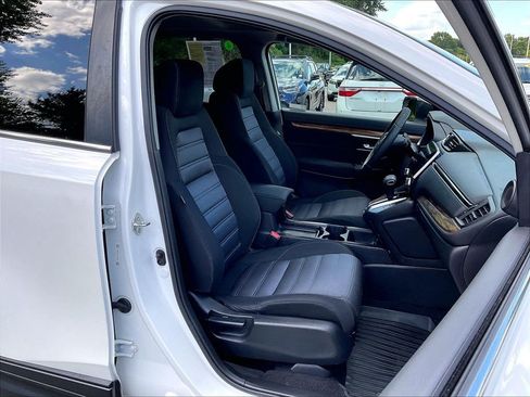 Used 2018 Honda CR-V EX image 11