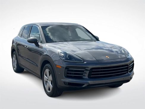 Used 2019 Porsche Cayenne image 2