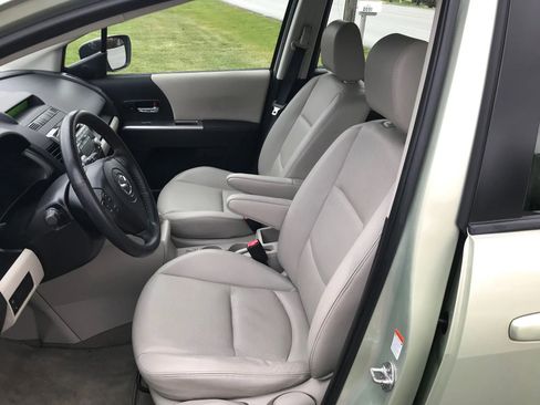 Used 2008 MAZDA MAZDA5 Grand Touring image 2