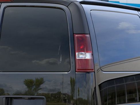 New 2025 Chevrolet Express 2500 w/ Driver Convenience Package image 11